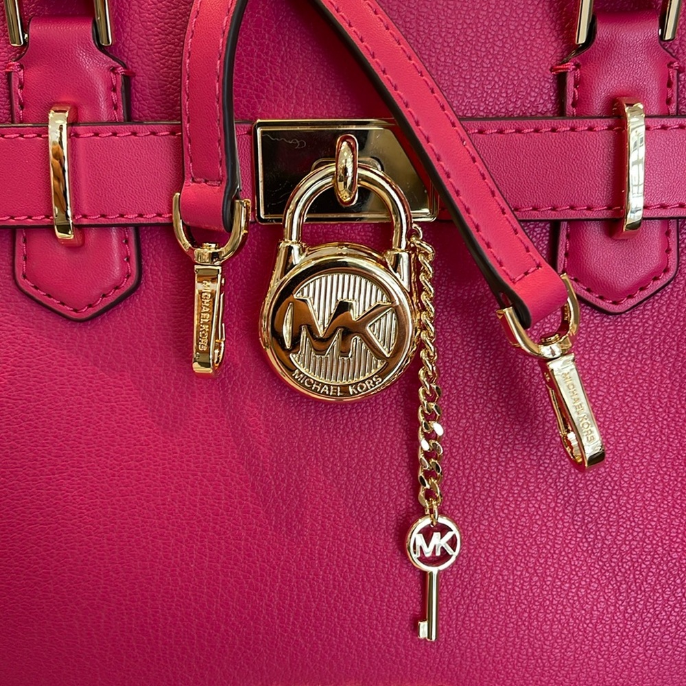 Michael Kors Hamilton Small Satchel Shoulder Crossbody Bag
Electric Pink
NWT - Picture 3 of 16